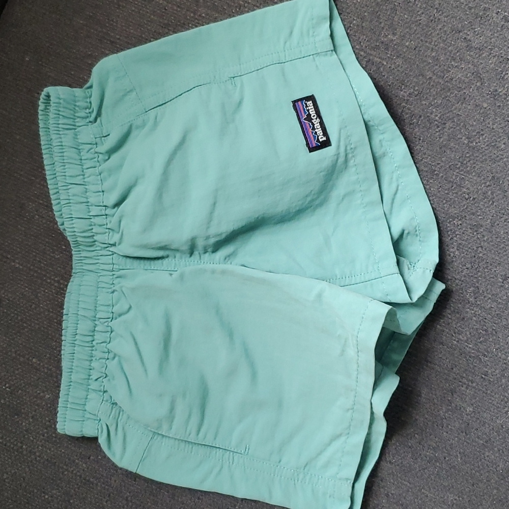 Patagonia Girls Baggie Shorts Size XS